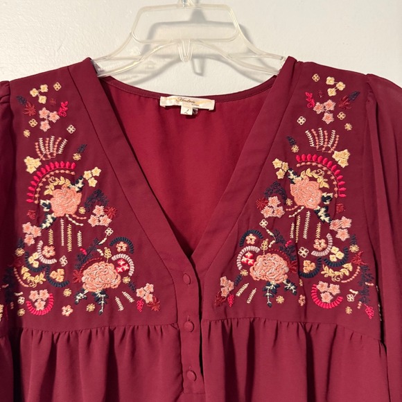 Andree by UNIT Burgundy Embroidered V Neck Babydoll Top Blouse Women's Size L - Picture 2 of 11
